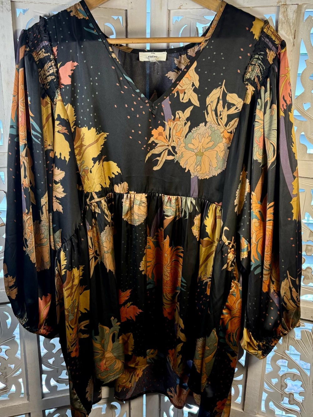 Entro Black Floral V-Neck Peplum Tunic with Mustard & Coral Accents Boho SX 1X